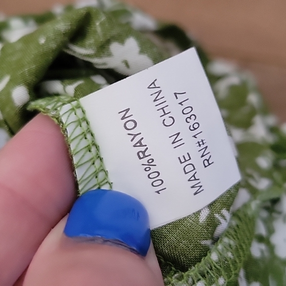 NWT Princess Polly Ragnar Tie Front Cut Out Romper Green Floral 6 - Picture 8 of 11